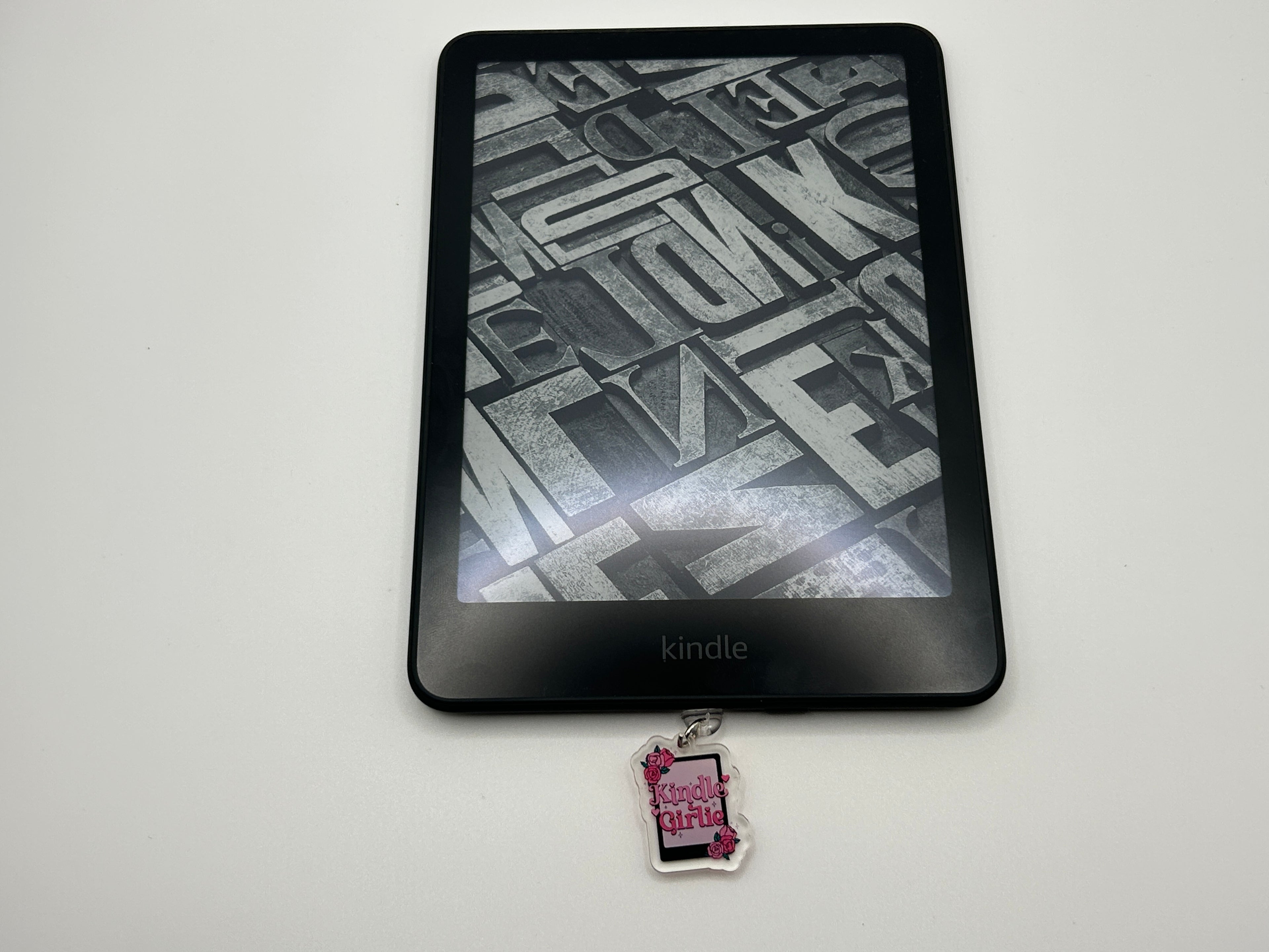 Kindle Girlie Dust Plug Charm